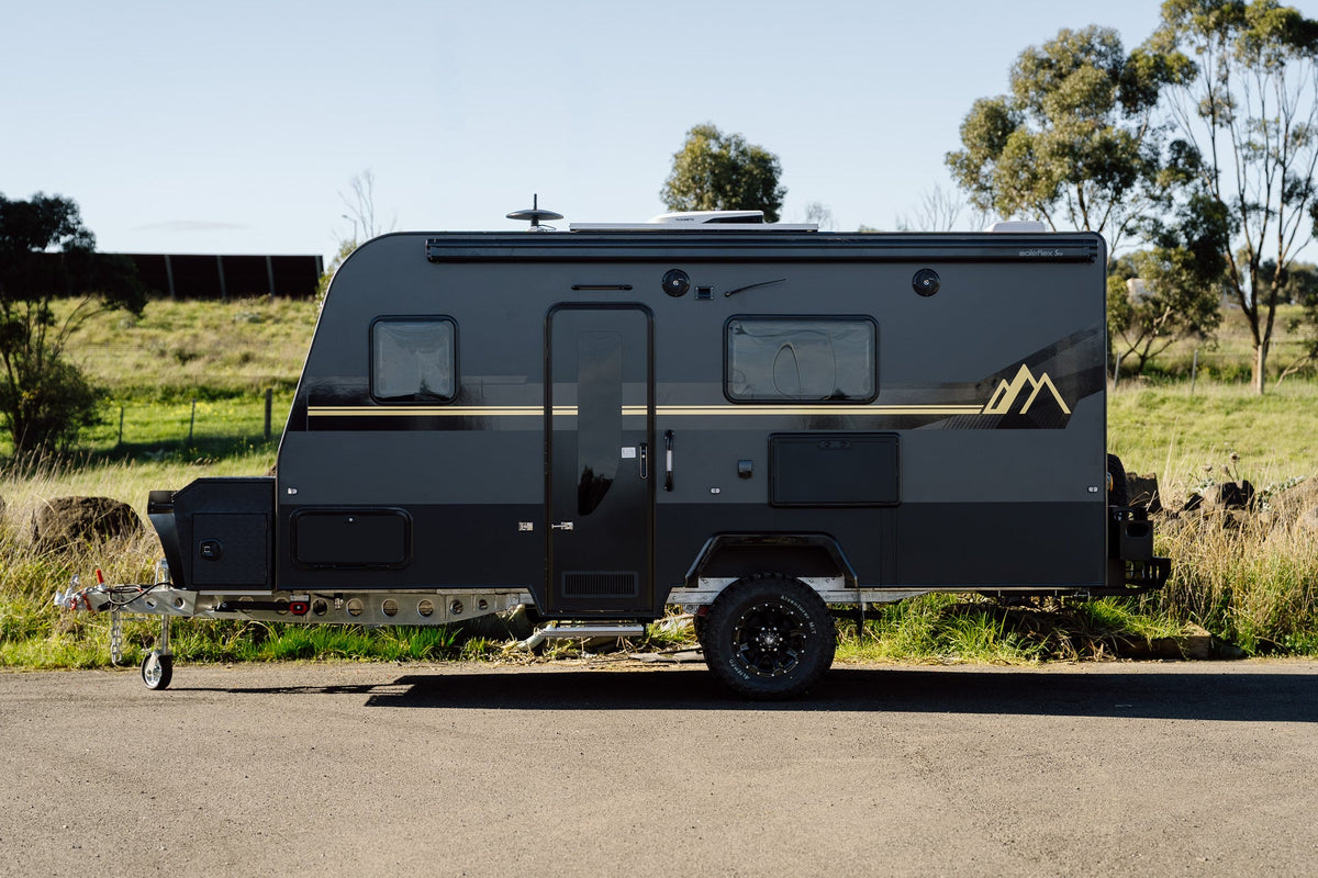 Dusty Road Caravan - 16 Foot
