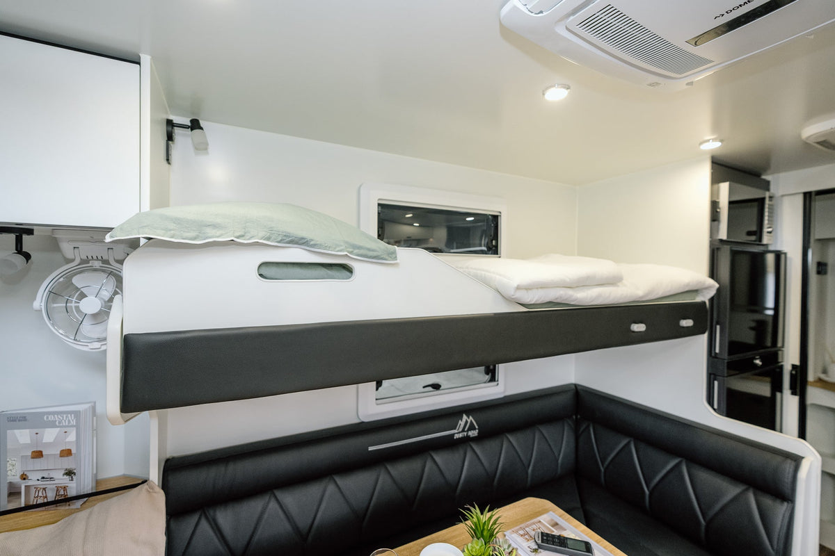 Dusty Road Caravan - 16 Foot