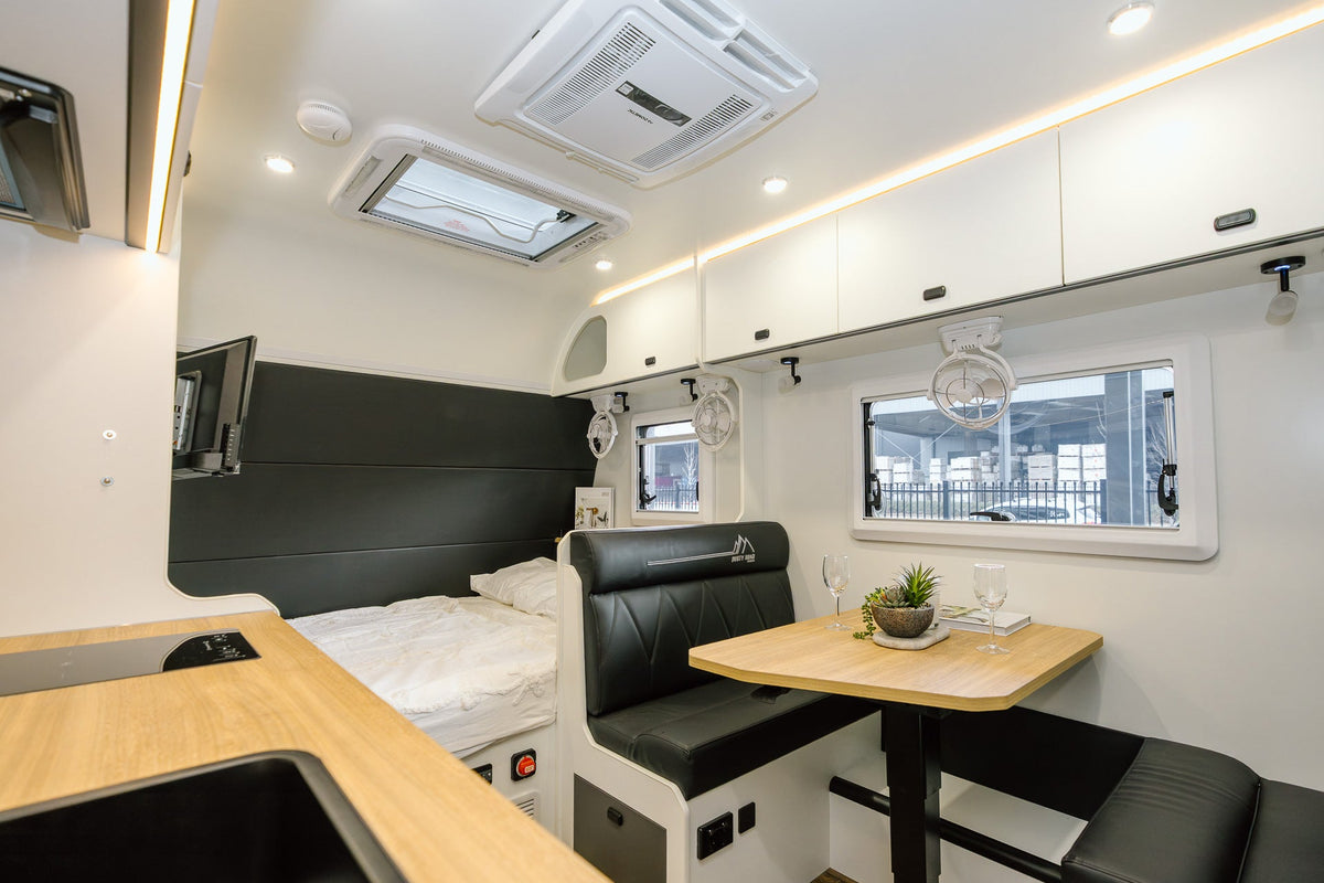 Dusty Road Caravan - 12 Foot