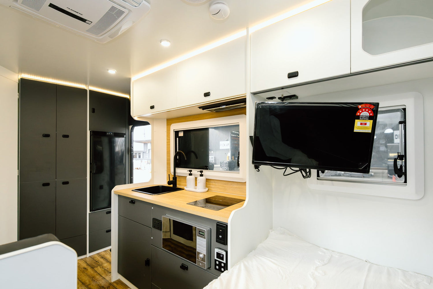 Dusty Road Caravan - 12 Foot
