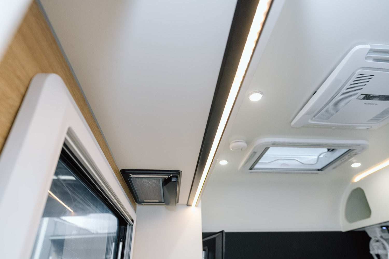 Dusty Road Caravan - 12 Foot